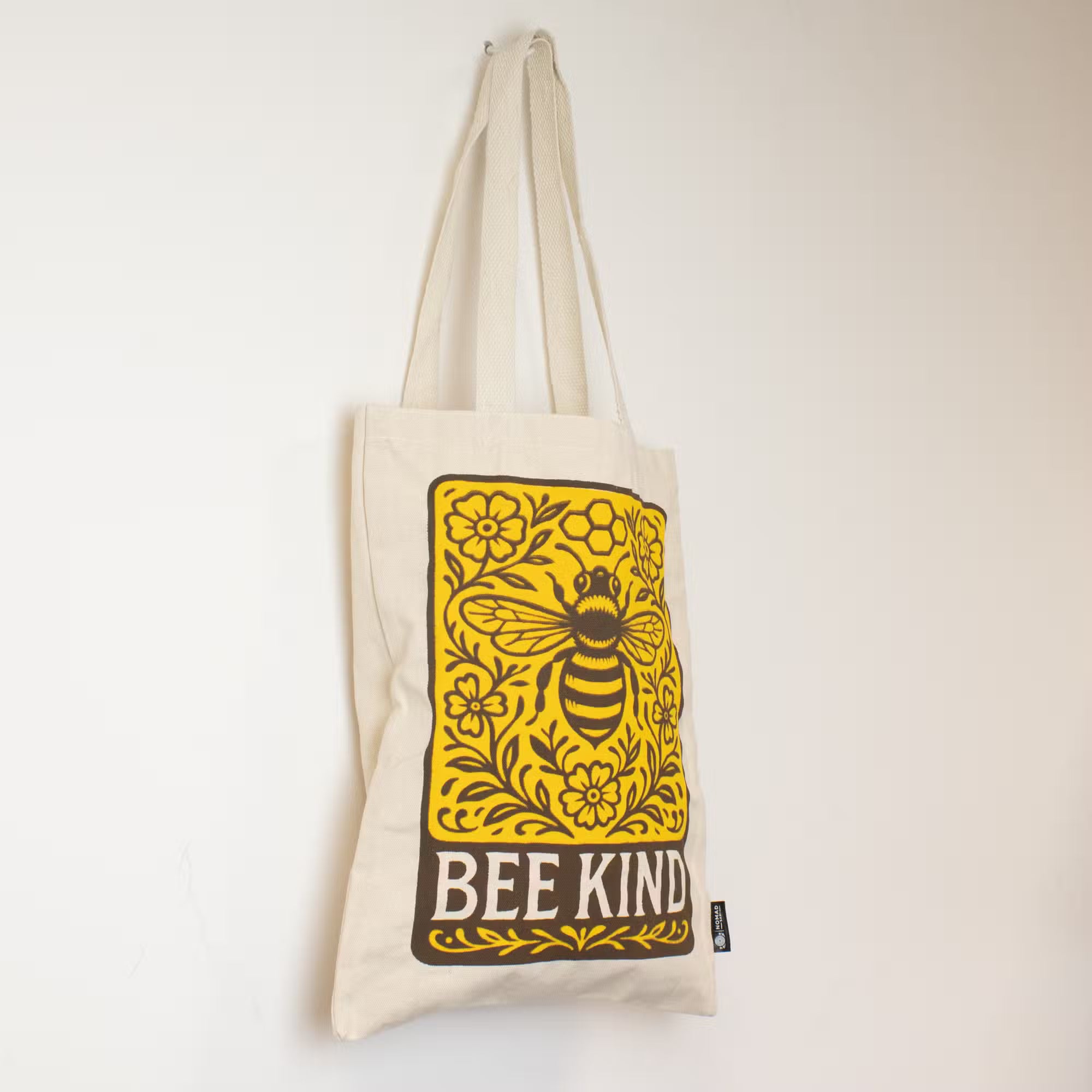 Bolsa Tote Nomad Sari Icónico -BE KIND - Natural